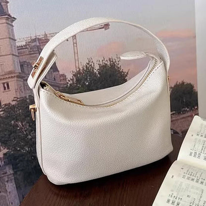 TrendTote Clutch