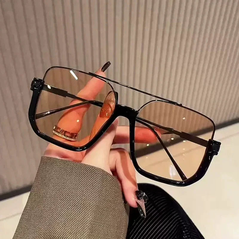 Stravé Eyewear